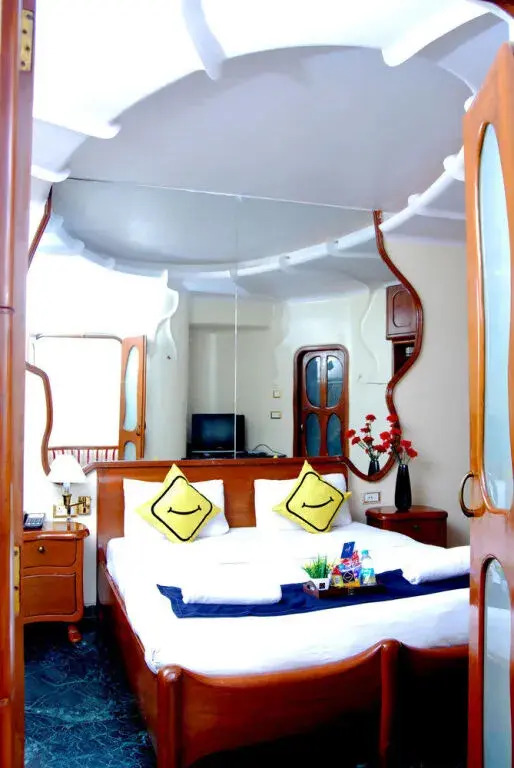 Stay Vista Rooms Near Mumbai Airport