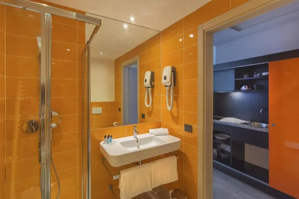 Blue Shades Hotel