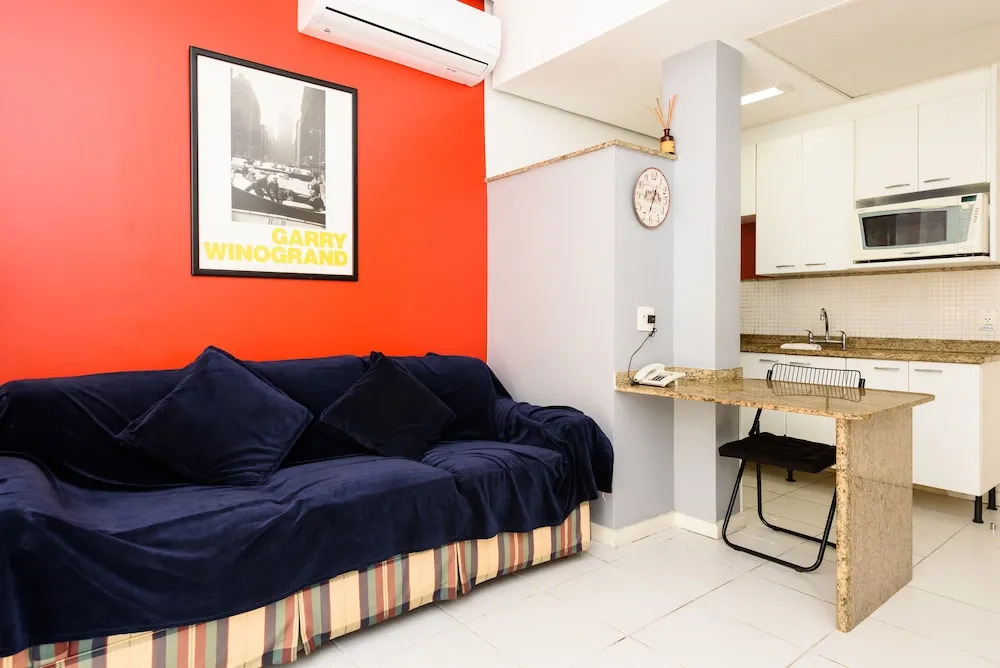 Omar do Rio - Apartamento SB703