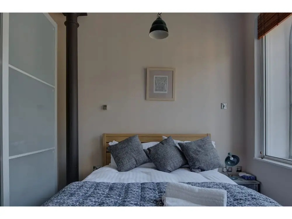 Greater Manchester Warehouse Apartment for up to 4