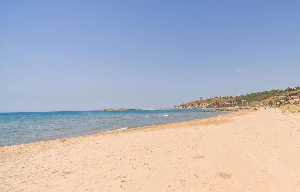 Lovely Home In Menfi With Wifi