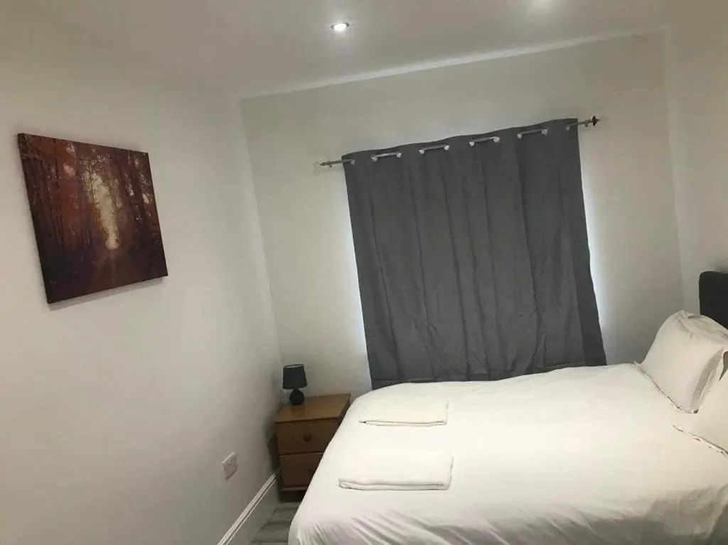 Enire New Flat With View to River Yare, H7