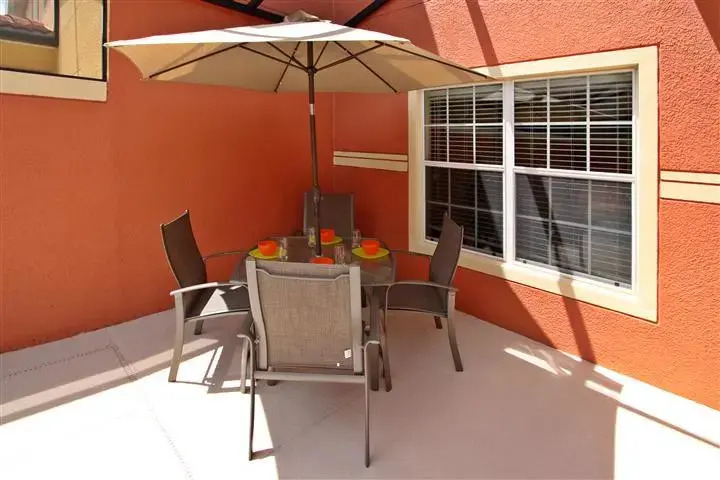 Paradise Pool Townhome withwifi & resort amenities townhouse