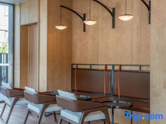 Yangzhou Slender West Lake Tongpai Hotel