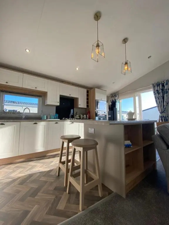 Brand new Sea view beach lodge Trecco bay 3 bedroom