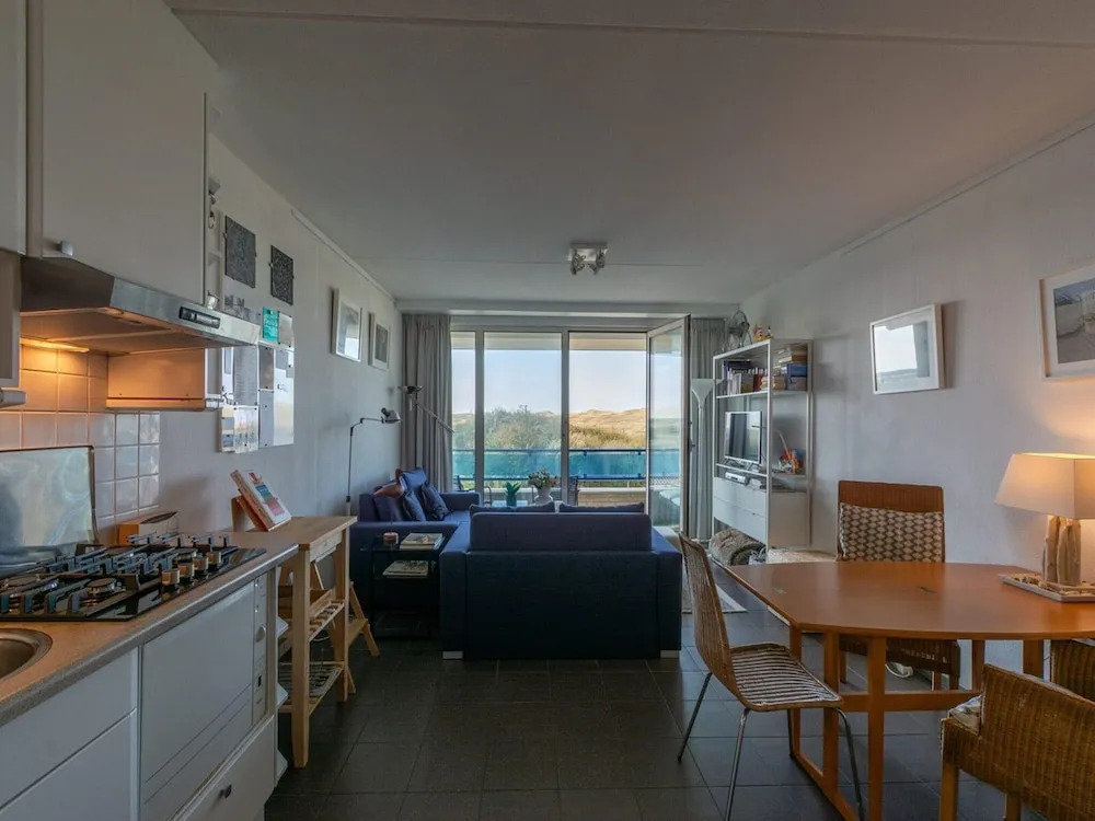 Apartment With Kitchen