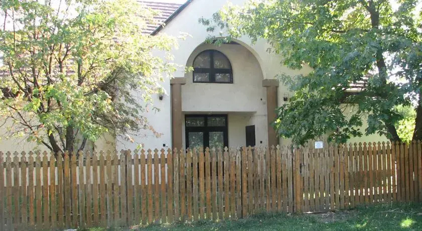 Zsóry Camping és Üdülőházak