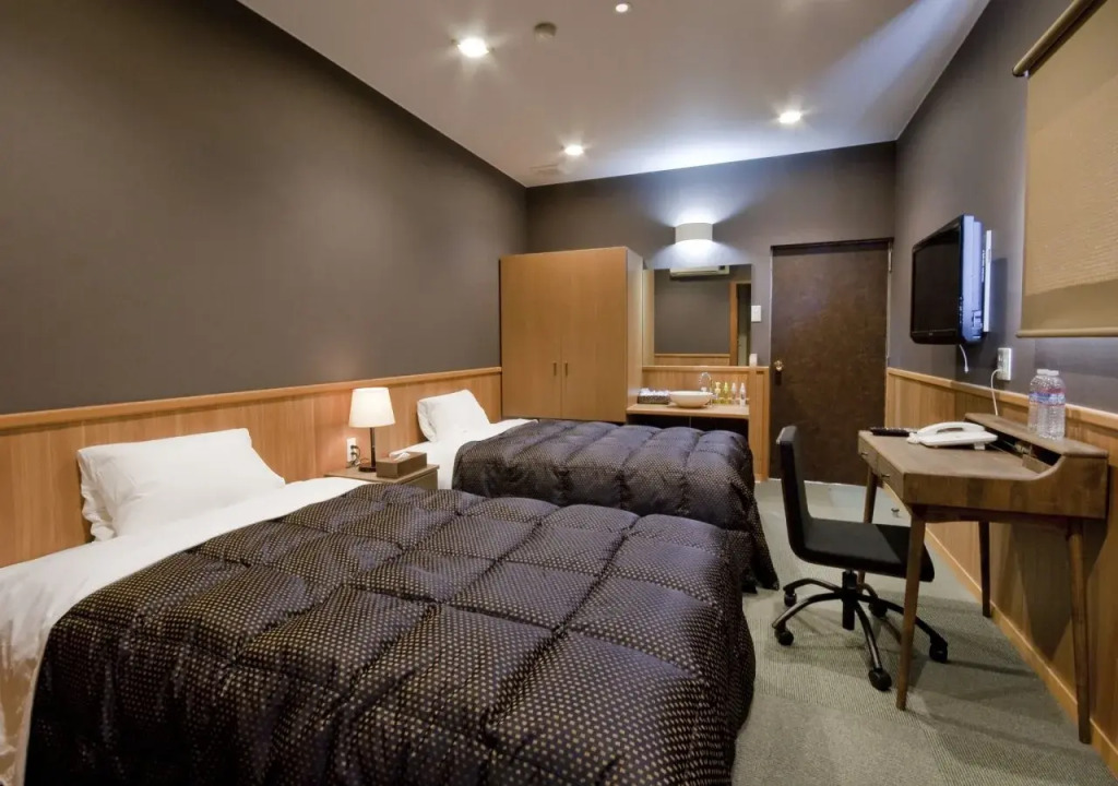 Tsuruya Ryokan