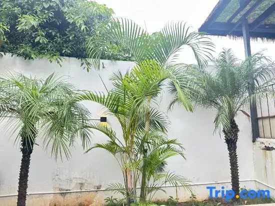 Jianshui Sunset Holiday Homestay (Jianshui Ancient City Confucian Temple Branch)