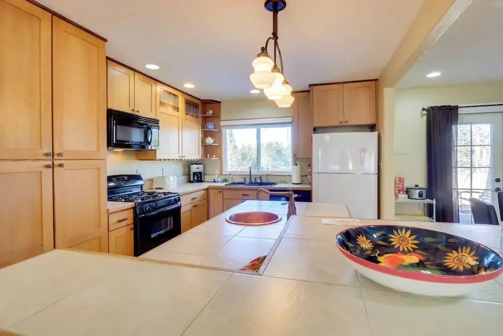 Quaint Leadville Home w/ Grill: Walk to Dtwn!