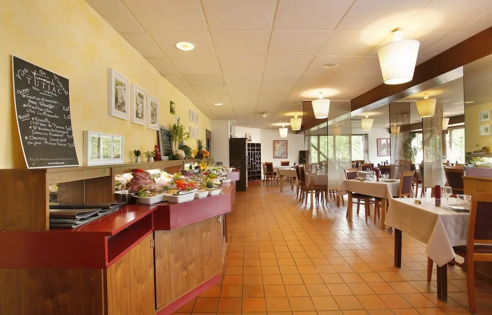 Kyriad Hotel Blois Sud Hotel