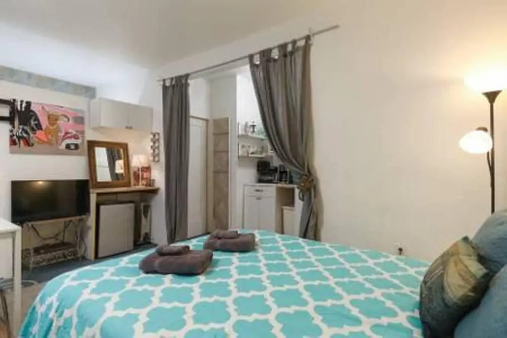 @ Poetic French Style Cottage @venice Beach Studio Bedroom Apts