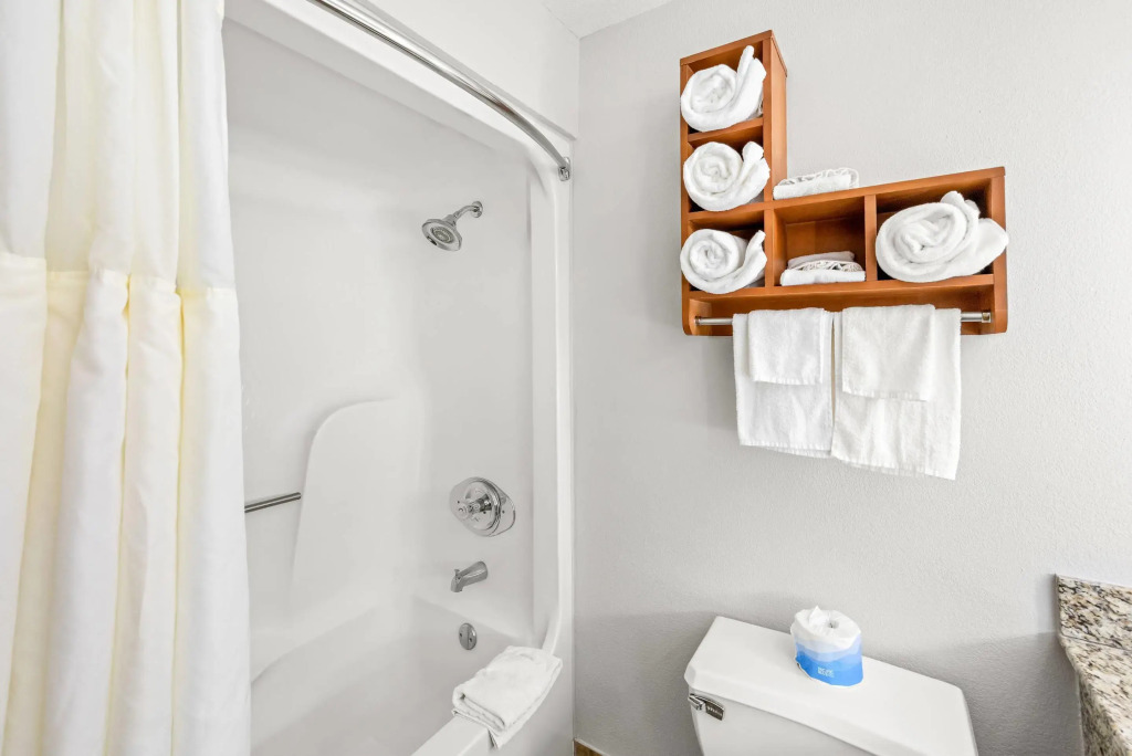 Quality Inn & Suites Richburg I-77
