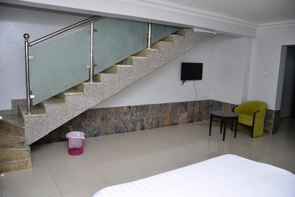 Green Suites Villa