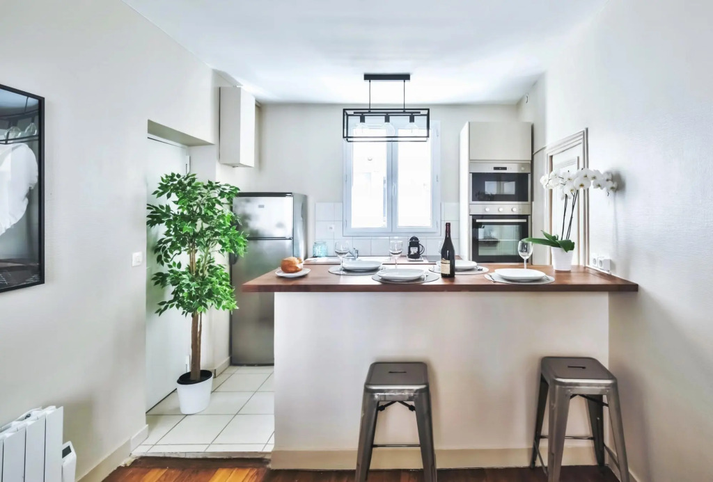 B 835 - Gare Montparnasse - Appartement familial