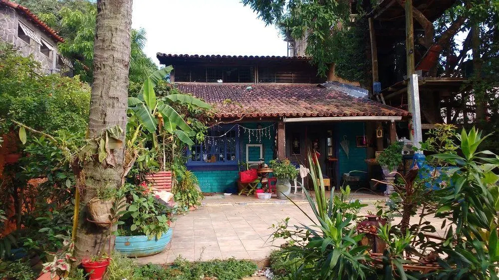 Inn House