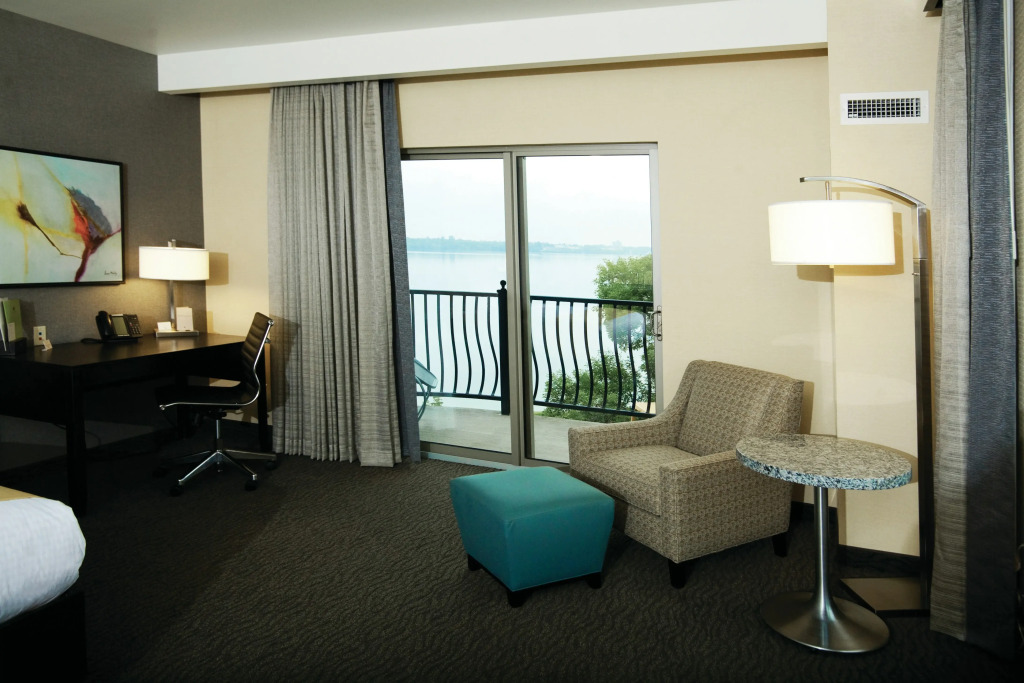 DoubleTree by Hilton Bemidji