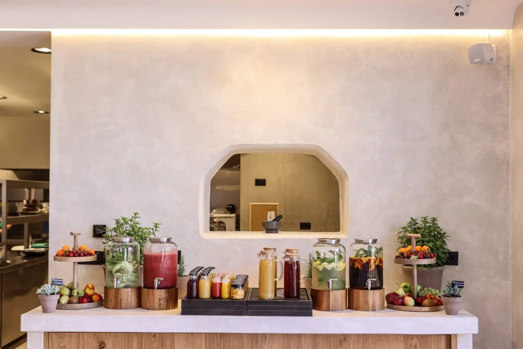 Tropicana Suites & Villas Mykonos