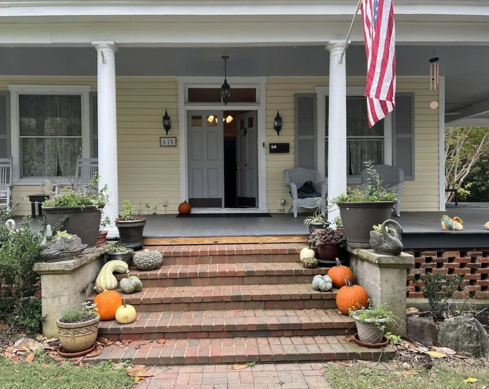 The Grey Swan Inn LLC