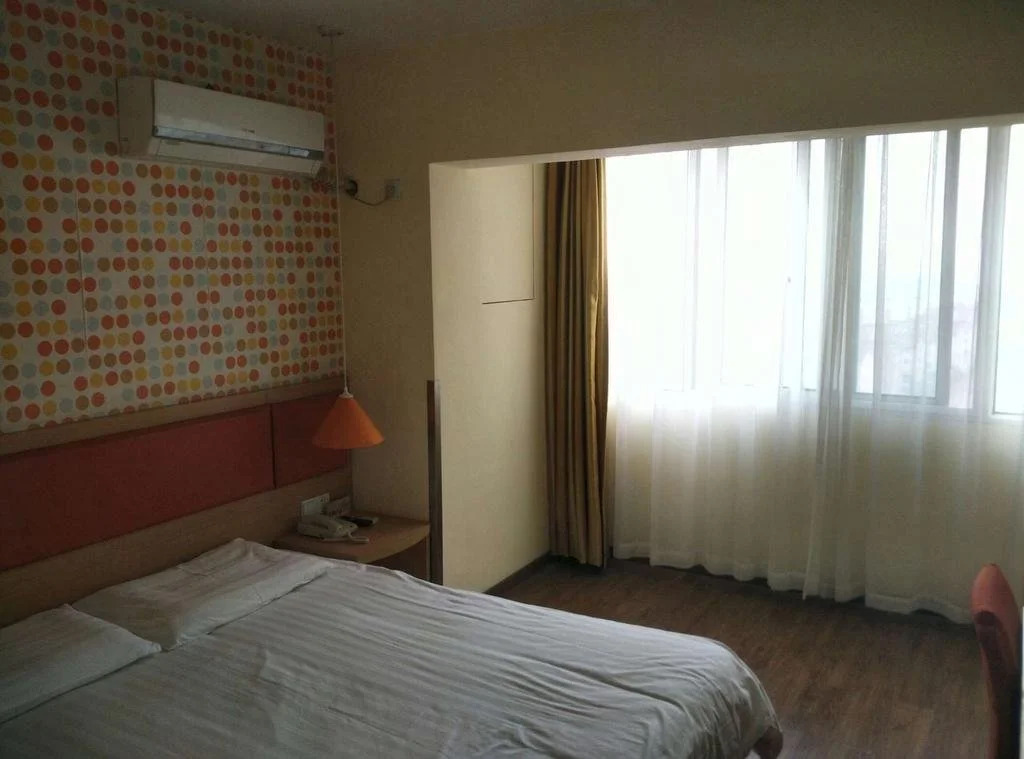Home Inn Hangzhou Xiasha Gaosha Metro Station