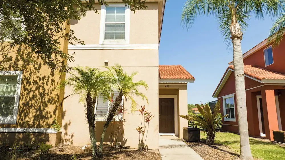 Lake View Home With Private Pool at Bella Vida 91