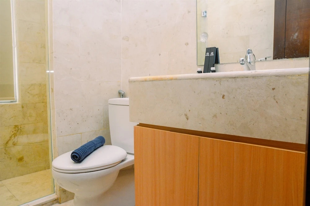 Prime Location and Luxury 2BR The Empyreal Apartment