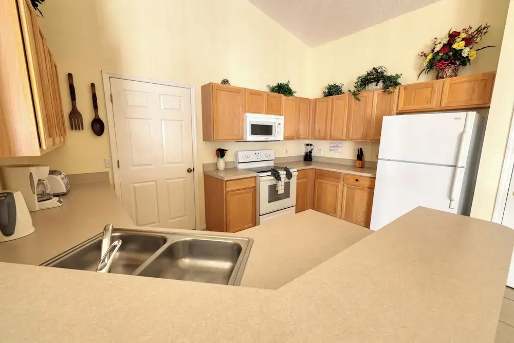 Arler House - Amazing 4 Bed 3 Bath - Private Pool