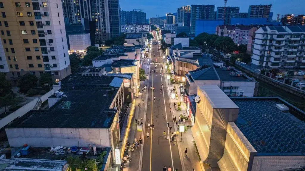 7 Days Inn (Suzhou Amusement Land Xinqu Commercial Street)