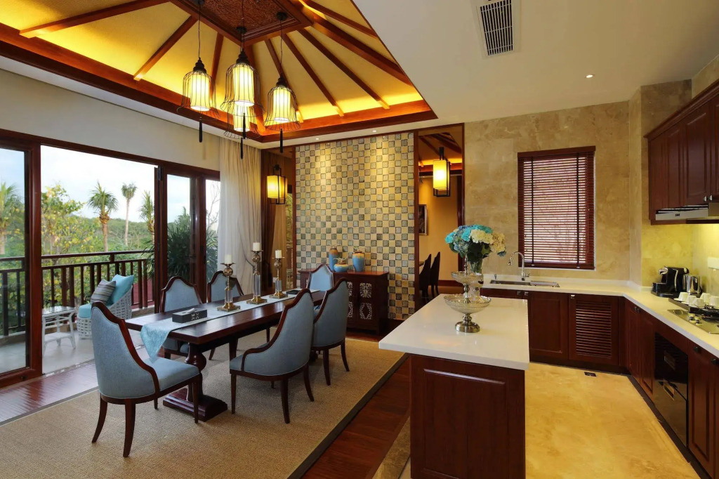 Sanya Ocean Sonic Banling Hotspring Resort