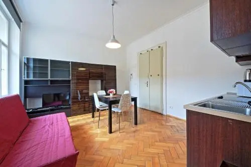 Vincent Apartment