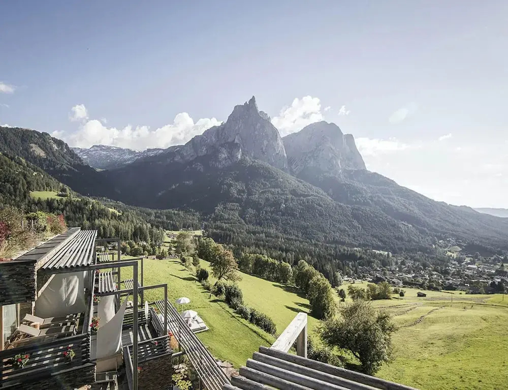 Chalet in Dienten With Ski-in Access & Pool