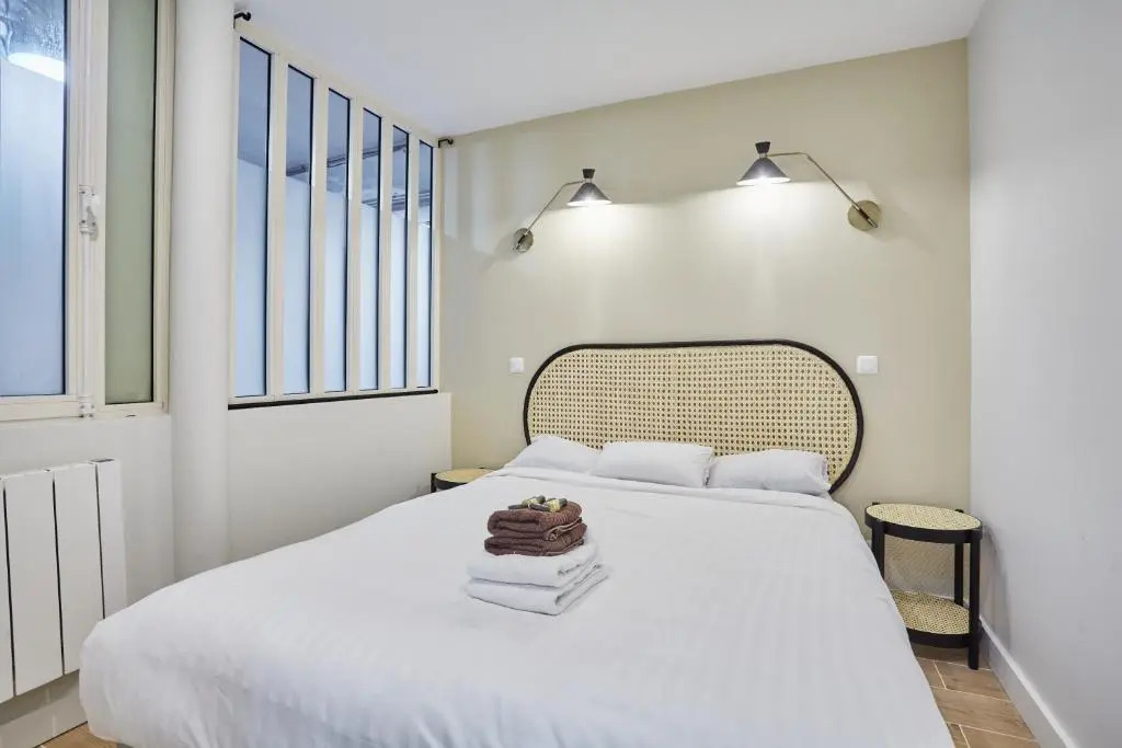 Rent a Room - Residence Charon