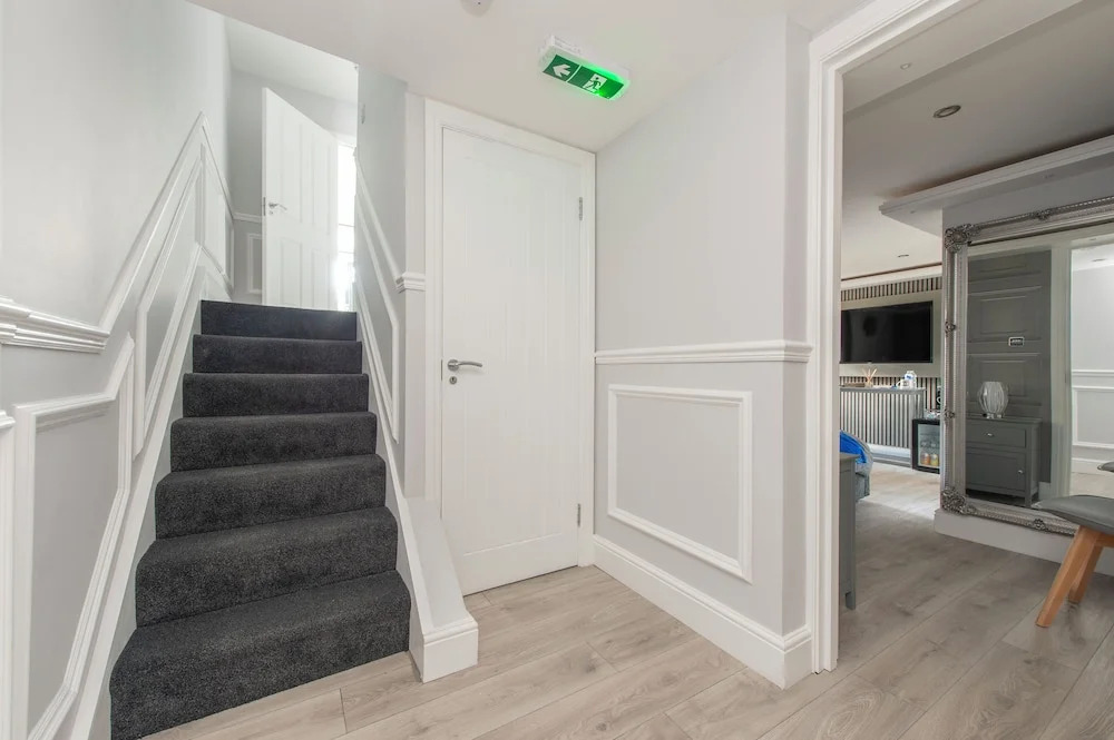 The Pond House - Ensuite Rooms