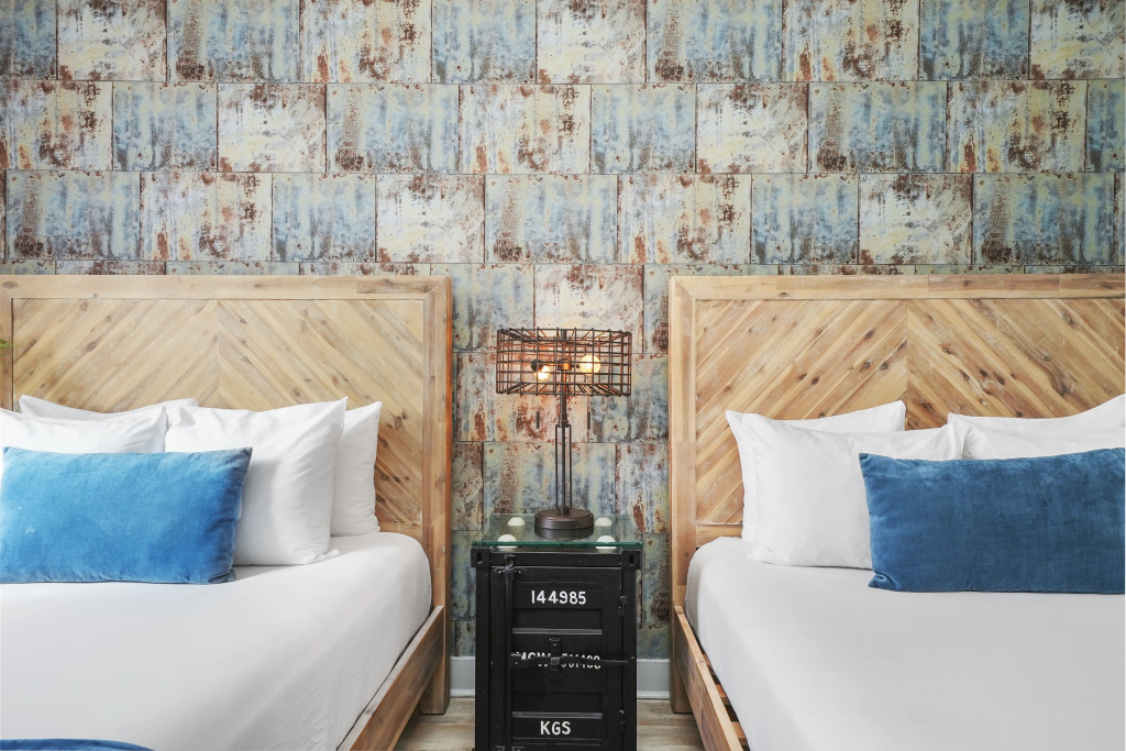 Whitelaw Hotel