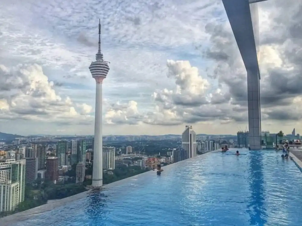 Suites Infinity
