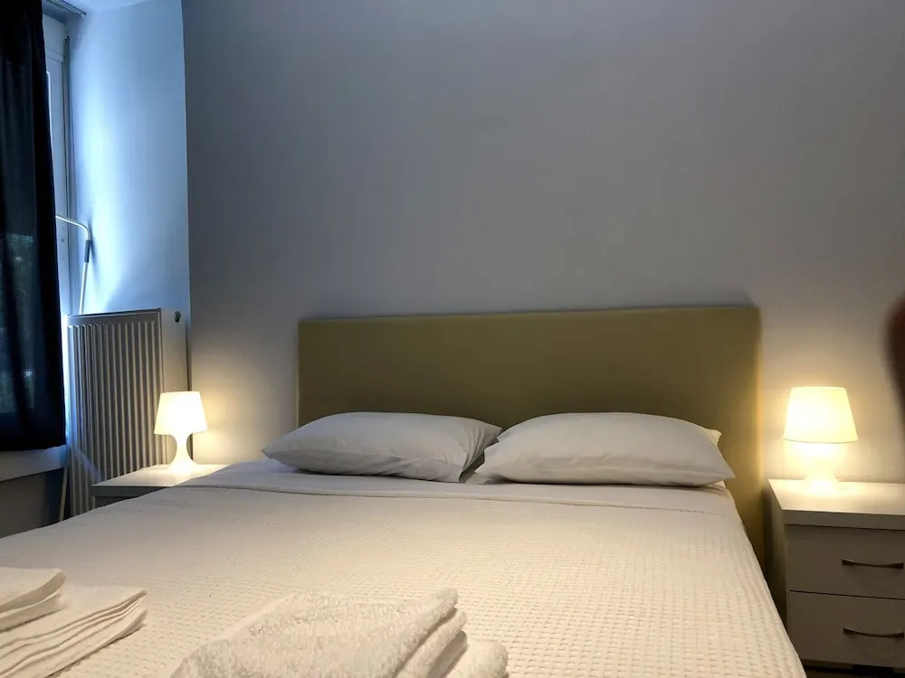 Mitropoleos Charming Studio