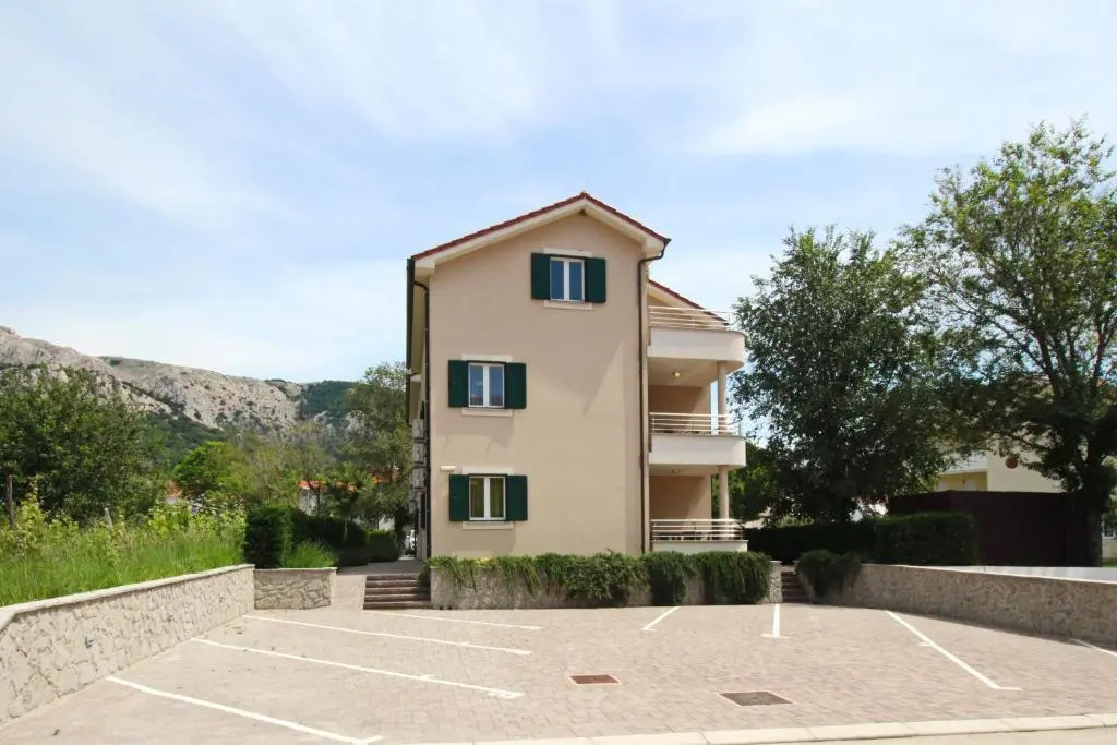 Apartments Smojver