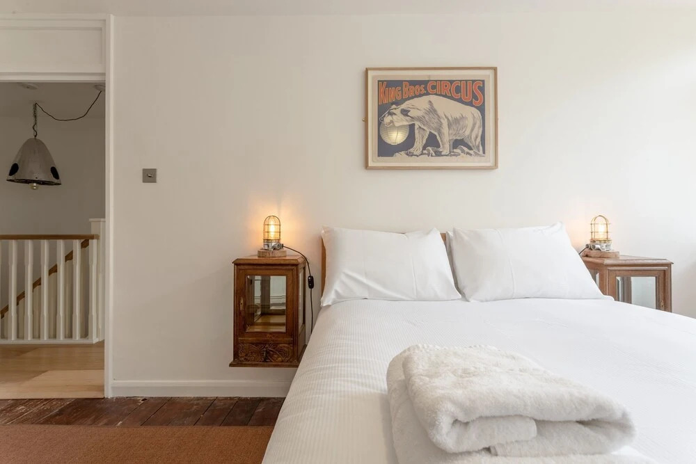 Modern 3 Bedroom In South West London