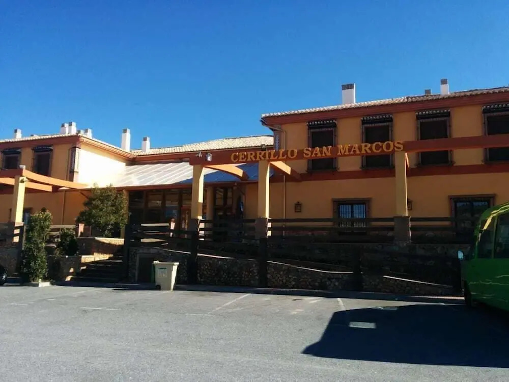 Hotel-Restaurante Cerrillo San Marcos