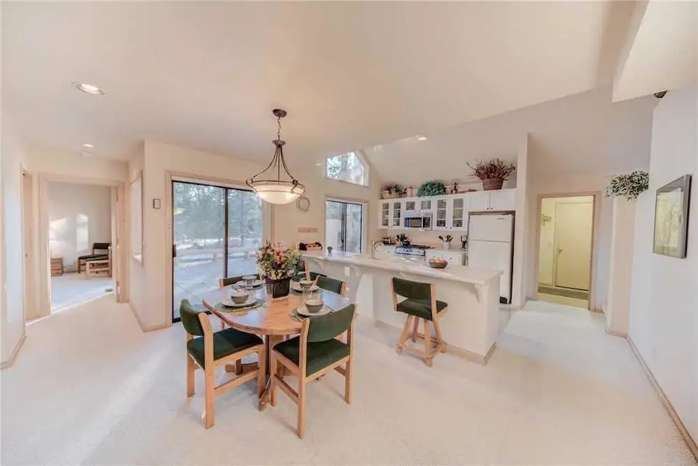 Yankee Mountain Lane 8