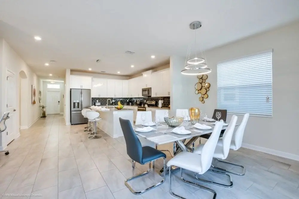 Stunning 6 Bedroom Pool Villa at Champions Gate
