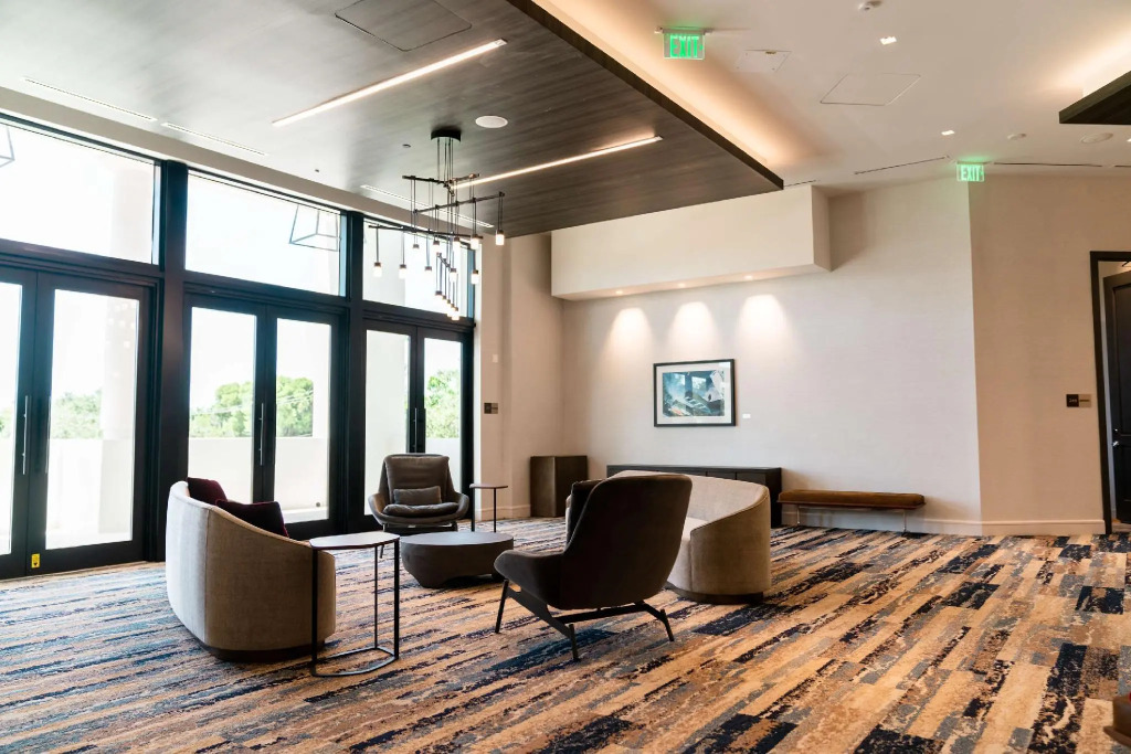 THesis Hotel Miami Coral Gables, Curio Collection by Hilton