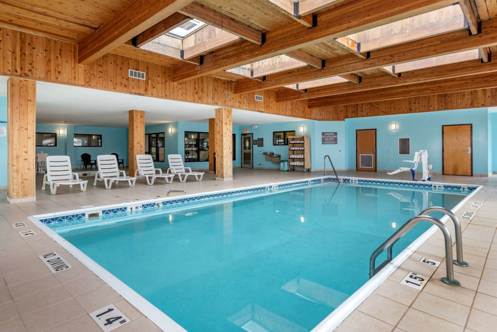 Comfort Inn & Suites Grand Blanc-Flint