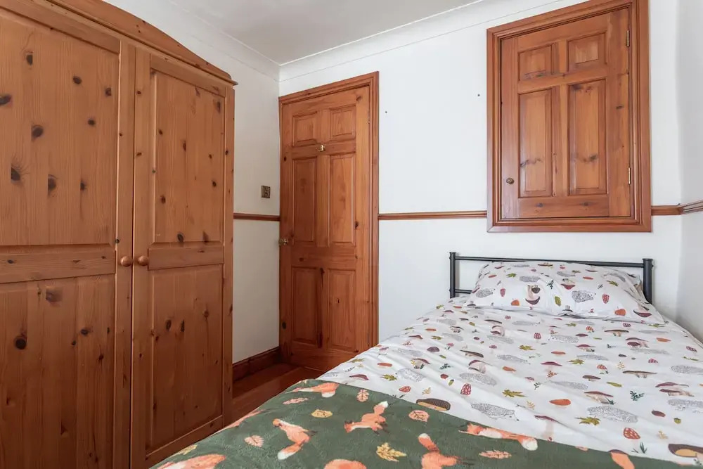 Haworth Village House - Sleeps 6 Parking & Pets