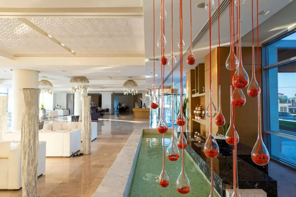 Port Royal Villas and Spa