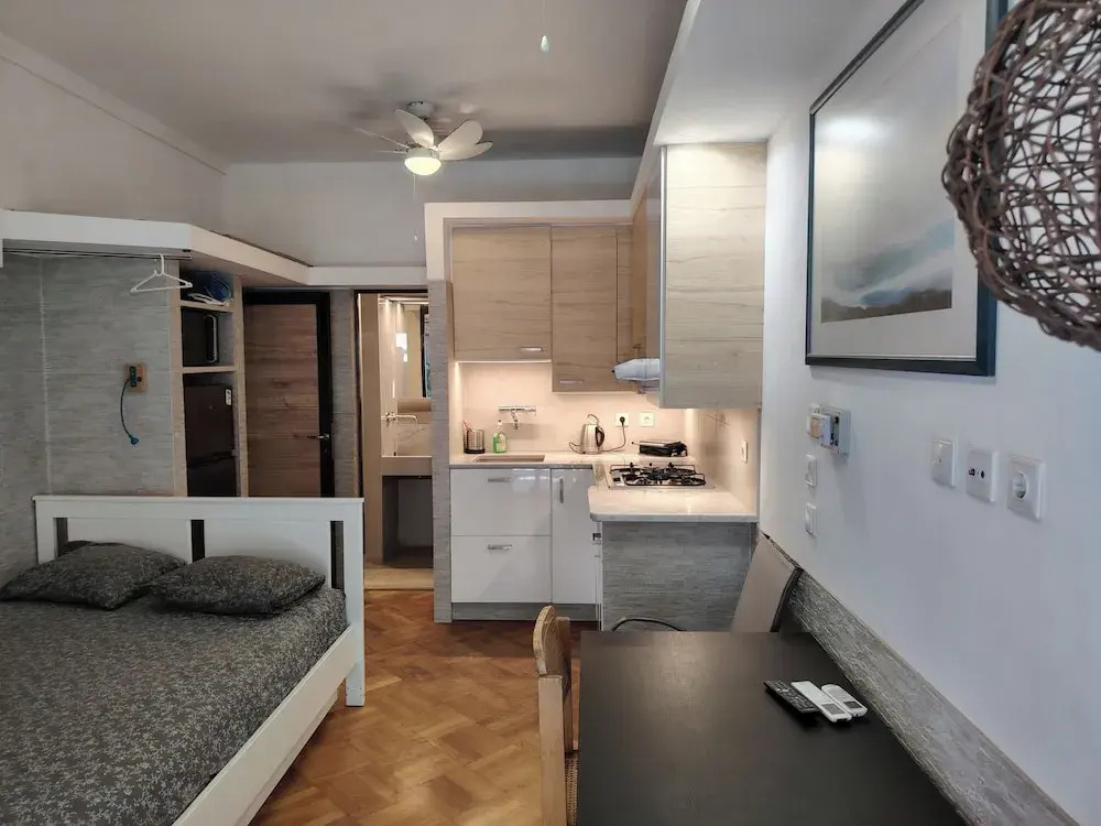 Tritos - Sleeps 11 - Balcony - Parking - Sea View