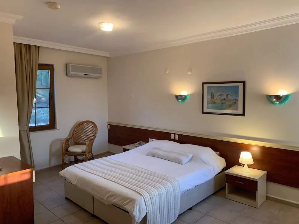 Olympos Hotel