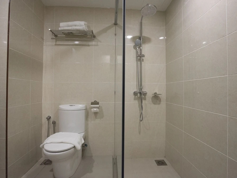 Hotel Holmes Gp