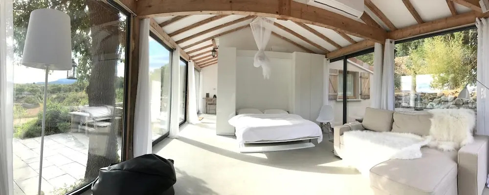 Wild Boar Mountain, Luxury Escape & Stunning Views