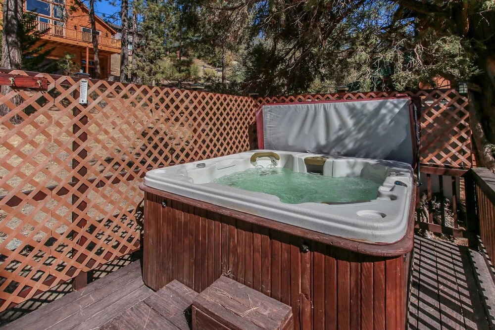 Serenity Slopes by Big Bear Cool Cabins